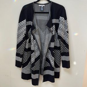 ZOZO black and white cardigan